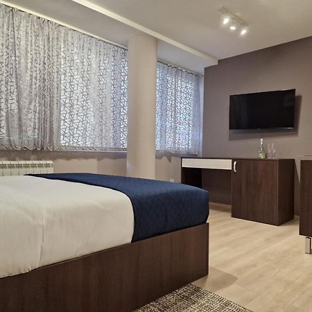 Center Prestige Apartments Beograd Bagian luar foto